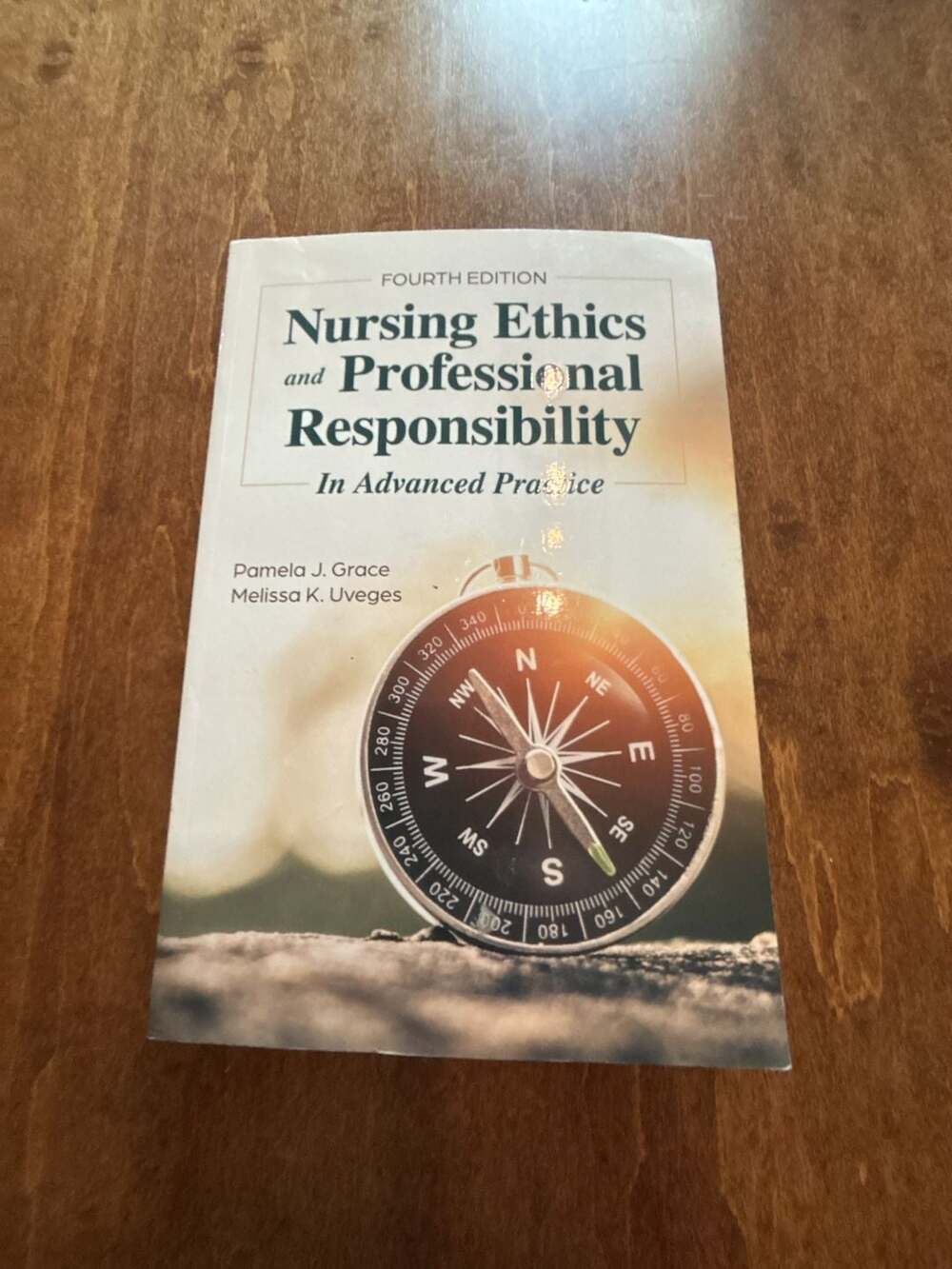 Nursing Ethics and Professional Responsibility in Advanced Practice
